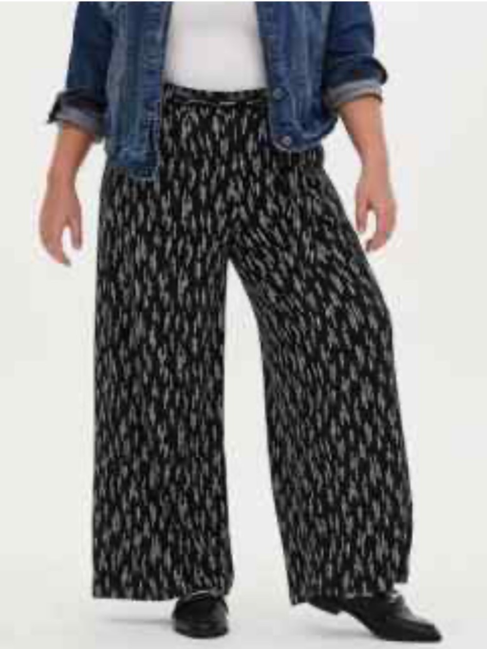 Torrid Wide Leg Stretch Black White Dotted Pull On Elastic Waist Pants 2X